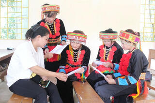 <a href="/giao-duc" title="Giáo dục" rel="dofollow">Giáo dục</a>