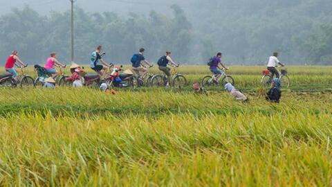 Du lịch Việt Nam cần “kể chuyện” bằng văn hóa bản địa