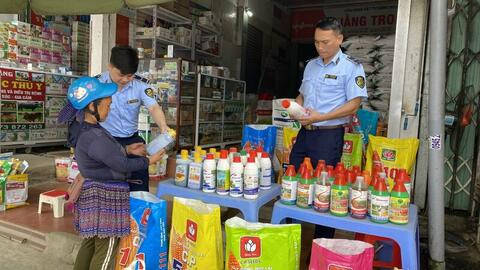 Lào Cai: Chủ động ngăn chặn hành vi nhập lậu vật tư nông nghiệp