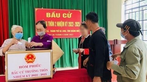 Trưởng thôn, tổ trưởng tổ dân phố đi học có được hỗ trợ tiền không?