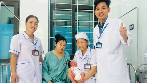 Sản phụ nguy kịch, y bác sĩ kích hoạt báo động đỏ trong đêm để cấp cứu