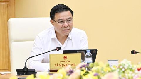 Bộ trưởng Bộ Công Thương làm Phó trưởng Ban Chỉ đạo Trung ương về an toàn thực phẩm