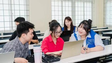 Quốc tế hóa giáo dục đại học dịch chuyển sang chiều sâu