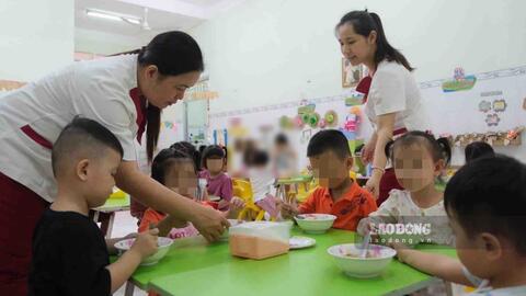 Giáo viên mầm non Cần Thơ được tiếp thêm động lực để yên tâm gắn bó