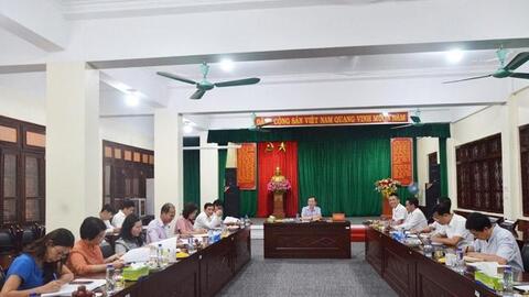 Phó Thống đốc Đào Minh Tú làm việc với NHNN chi nhánh tỉnh Sơn La