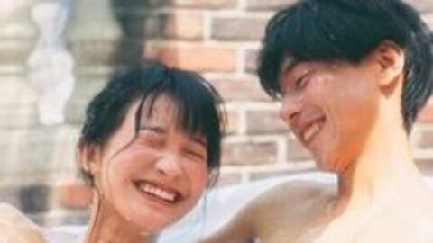 5 lợi ích sức khỏe nhờ tắm nước lạnh buổi sáng được chuyên gia bật mí