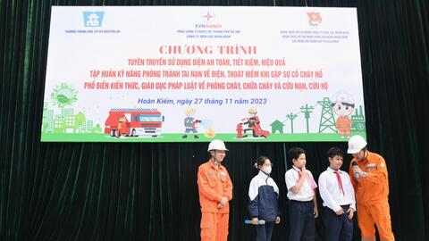 Để mỗi học sinh là 1 chiến sĩ nhỏ tuyên tuyền về PCCC...