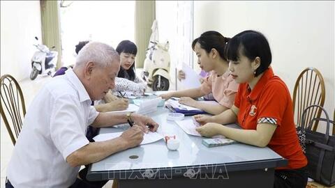 TPHCM đề xuất hỗ trợ toàn bộ phí bảo hiểm y tế cho người cao tuổi không lương hưu