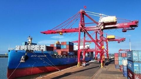 Kim ngạch xuất nhập khẩu Việt Nam - Singapore đạt gần 40 tỷ SGD