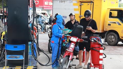 Giá xăng dầu hôm nay 26/1/2026: Tiếp tục tăng mạnh