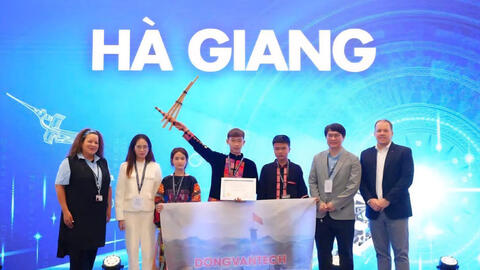 Giáo dục STEM Tuyên Quang gặt hái thành công tại VEX Robotics 2026
