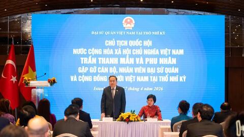Chủ tịch Quốc hội gặp mặt cộng đồng người Việt Nam tại Thổ Nhĩ Kỳ
