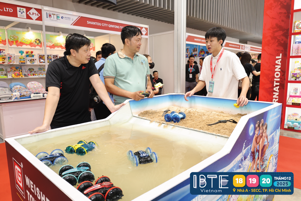 Kết nối cung - cầu ngành sản phẩm trẻ em trong bối cảnh chuỗi cung ứng khu vực dịch chuyển Kết nối cung - cầu ngành sản phẩm trẻ em trong bối cảnh chuỗi cung ứng khu vực dịch chuyển