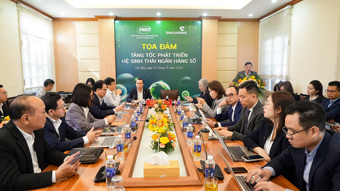 Vietcombank tăng tốc phát triển hệ sinh thái ngân hàng số Vietcombank tăng tốc phát triển hệ sinh thái ngân hàng số