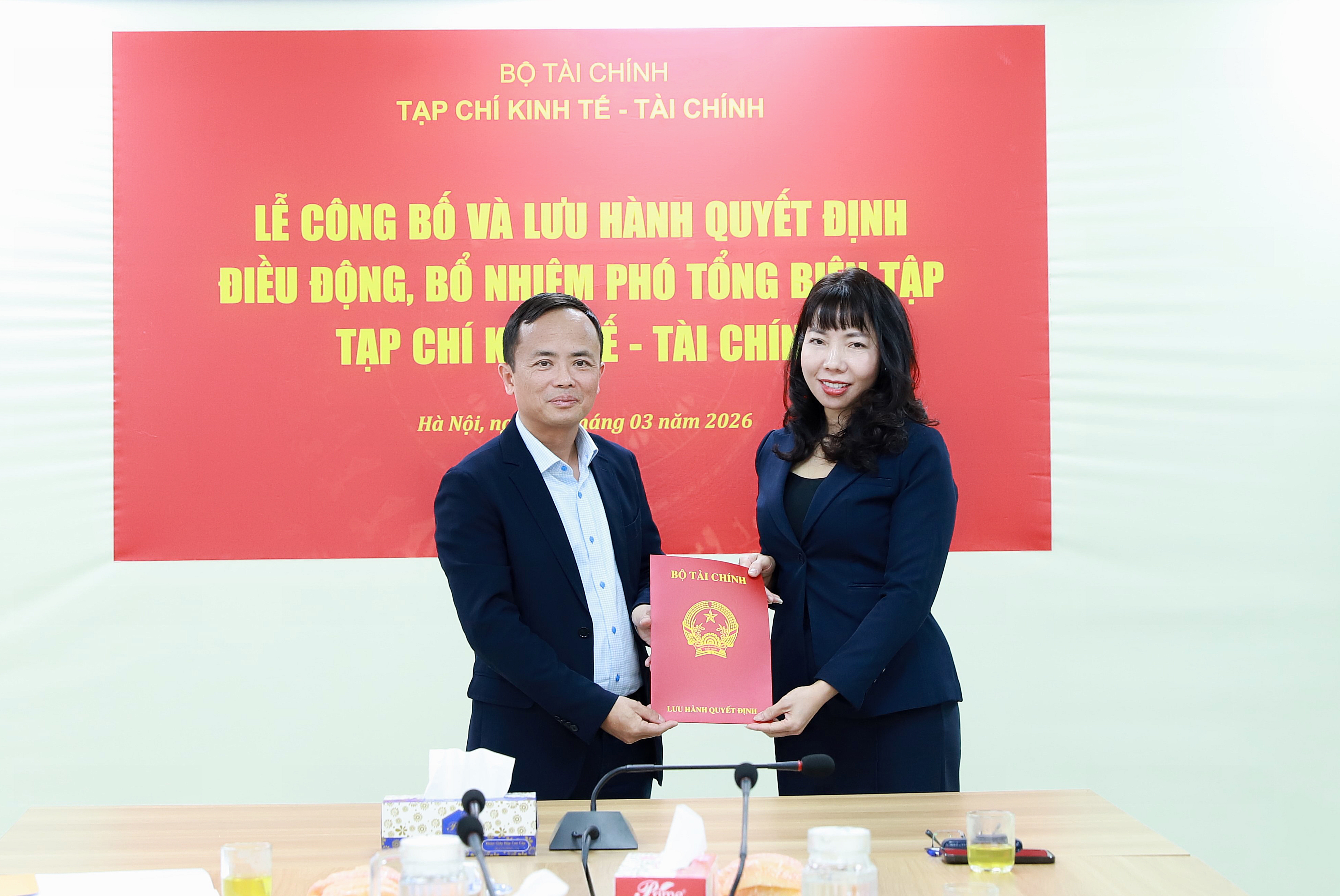 Điều động, bổ nhiệm bà Bùi Thị Thu Hương giữ chức Phó Tổng biên tập Tạp chí Kinh tế - Tài chính Điều động, bổ nhiệm bà Bùi Thị Thu Hương giữ chức Phó Tổng biên tập Tạp chí Kinh tế - Tài chính