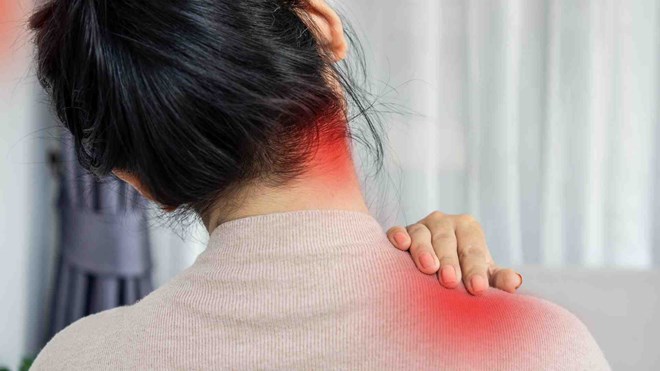 Thời điểm cần tập vật lý trị liệu khi đau vai gáy
