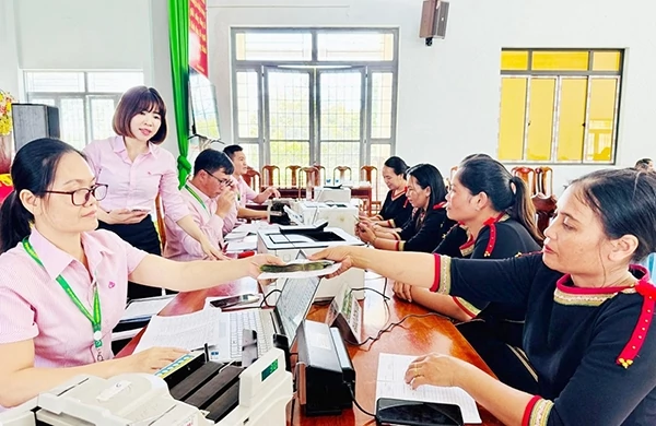 tín dụng