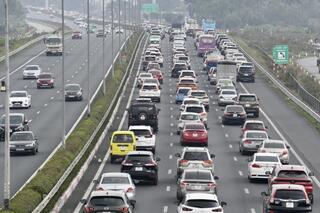 <a href="/giao-thong-van-tai" title="Giao thông vận tải" rel="dofollow">Giao thông vận tải</a>