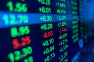 <a href="/tai-chinh" title="Tài chính" rel="dofollow">Tài chính</a>