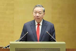 <a href="/thoi-su" title="Thời sự" rel="dofollow">Thời Sự</a>