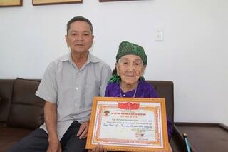 <a href="/thoi-su" title="Thời sự" rel="dofollow">Thời Sự</a>