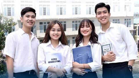Dịch bệnh và nỗi khổ của sinh viên năm cuối: Đứt gãy nguồn cung