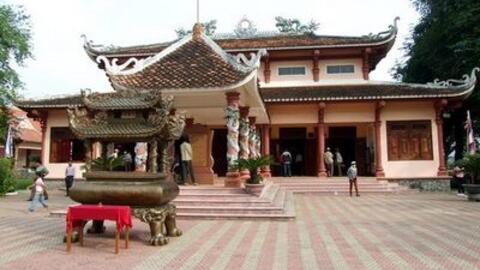 Làm văn hóa - nhìn từ đền thờ Tây Sơn tam kiệt