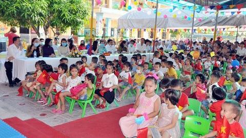 Quy định số cấp phó phù hợp, có tính đến mô hình trường phổ thông nhiều cấp học
