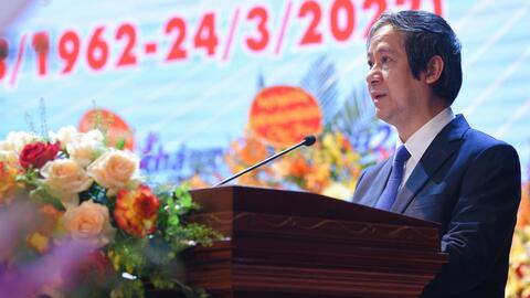 Bộ trưởng Nguyễn Kim Sơn gợi ý định hướng phát triển Trường Đại học Giao thông Vận tải