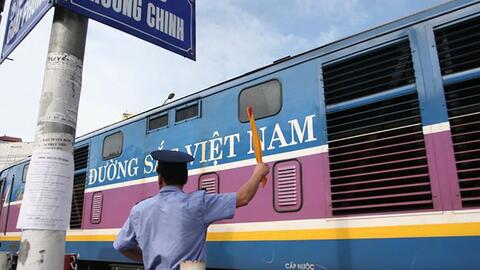 Phó thủ tướng yêu cầu Bộ GTVT thống nhất phương án đầu tư 2 tuyến đường sắt quy mô tỷ USD