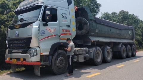 Quảng Trị: "Siết" chặt kiểm soát, xử lý xe quá tải