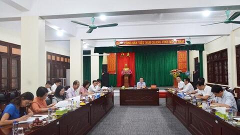 Phó Thống đốc Đào Minh Tú làm việc với NHNN chi nhánh tỉnh Sơn La