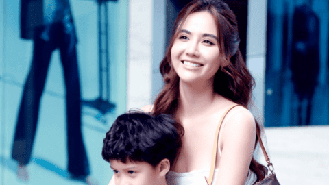 Rời phim trường, Phan Minh Huyền dẫn con trai cực đáng yêu đi chơi dịp 1/6
