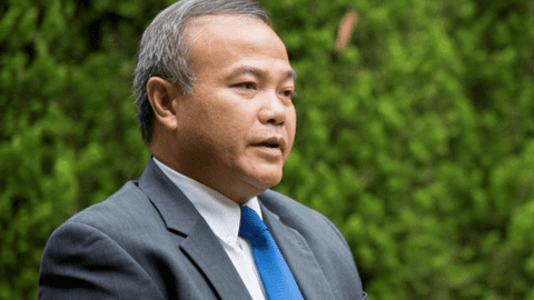 Buộc thôi việc cựu Đại sứ Vũ Hồng Nam