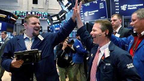 Tăng 7 phiên liền, Dow Jones chứng kiến chuỗi leo dốc dài nhất kể từ năm 2021