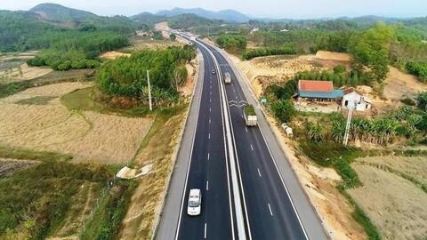 Đại công trường cao tốc Tuyên Quang - Phú Thọ hơn 3.700 tỷ tăng tốc về đích
