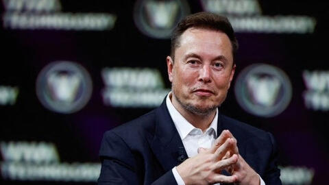 Elon Musk ra mắt chatbot mới, tự tin cho ChatGPT ‘hít khói’