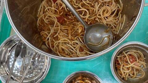 Cô giáo mầm non khoe suất cơm của học trò xịn như ăn buffet, netizen cảm thán: Ước gì sinh ra muộn hơn!