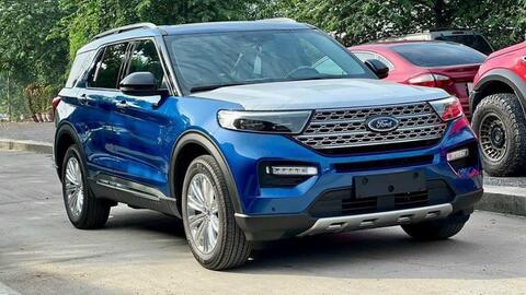 Ford Explorer đồng loạt giảm 440 triệu tại đại lý: Giá lần đầu dưới 2 tỷ, dễ cạnh tranh hơn với Hyundai Palisade