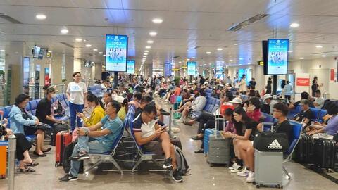 Số chuyến bay delay tăng cao cuối năm, Cục Hàng không chỉ ra nguyên nhân