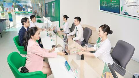 Lãi suất ngân hàng VPBank mới nhất tháng 3/2024: Mức cao nhất là 4,9%/năm