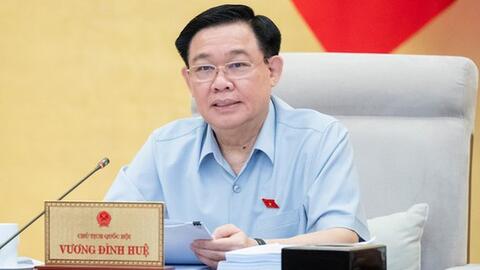 Chủ tịch QH Vương Đình Huệ: Làm rõ mối quan hệ giữa đô thị hóa và phát triển kinh tế đô thị