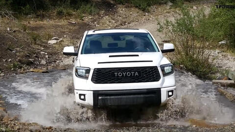 Đỉnh cao của nồi đồng cối đá: Chiếc Toyota này chạy mỗi tháng 10 chuyến Hà Nội - Cà Mau trong 6 năm ròng, ODO chạm 1,4 triệu km chưa qua bất cứ lần đại tu nào
