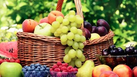 15 loại trái cây có lượng đường cao nhất và thấp nhất