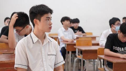 Chọn tổ hợp lớp 10 cần cân nhắc kỹ định hướng nghề, năng lực