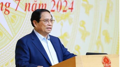 Xem xét phát động đợt thi đua 500 ngày đêm hoàn thành 3.000 km đường bộ cao tốc