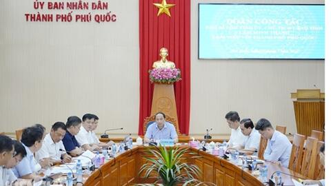 Chủ tịch tỉnh Kiên Giang làm việc, tháo gỡ khó khăn cho DN tại Phú Quốc