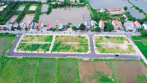 Đất đấu giá vùng ven Hà Nội hơn 100 triệu đồng/m2 là bất thường