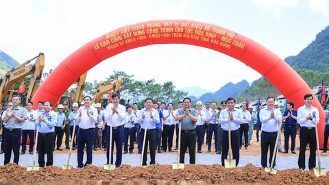 Cao tốc 10.000 tỷ đồng nối đến điểm du lịch nổi tiếng, xây cầu kỷ lục vượt hồ nước lớn top đầu Việt Nam