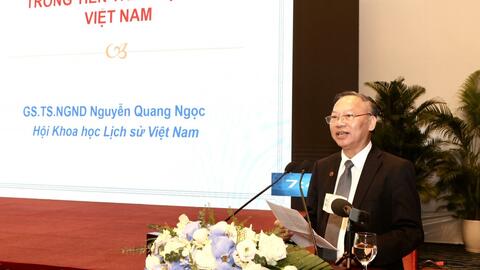 Sông Hồng là trung tâm của mọi sáng tạo Hà Nội
